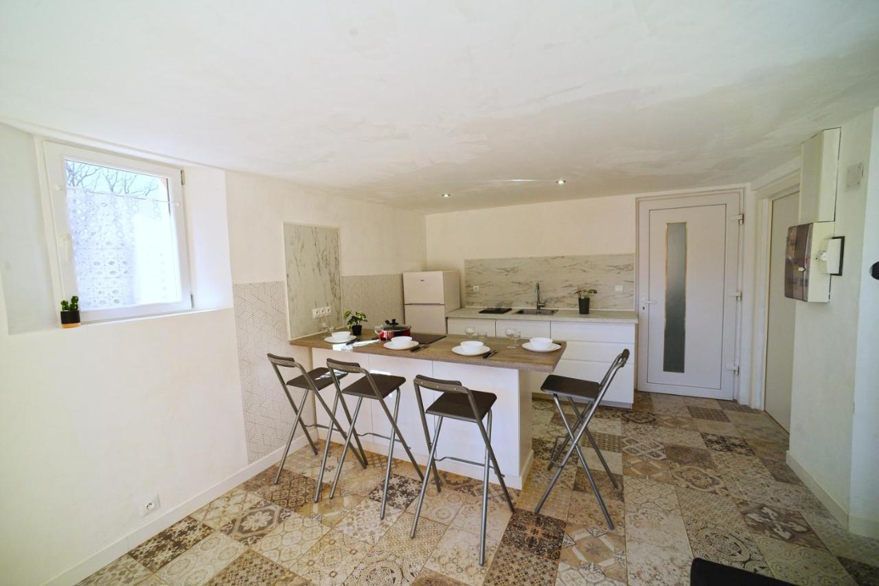 Les Quatre Chenes Apartment บูดูออง ภายนอก รูปภาพ