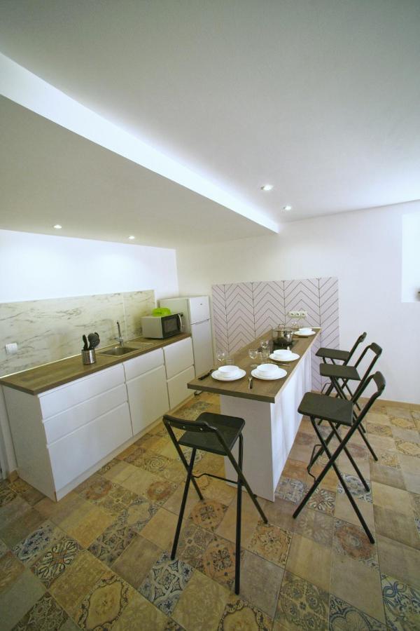 Les Quatre Chenes Apartment บูดูออง ภายนอก รูปภาพ