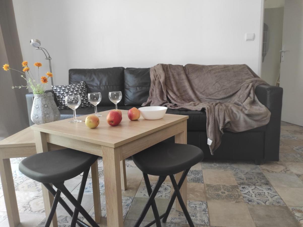 Les Quatre Chenes Apartment บูดูออง ภายนอก รูปภาพ